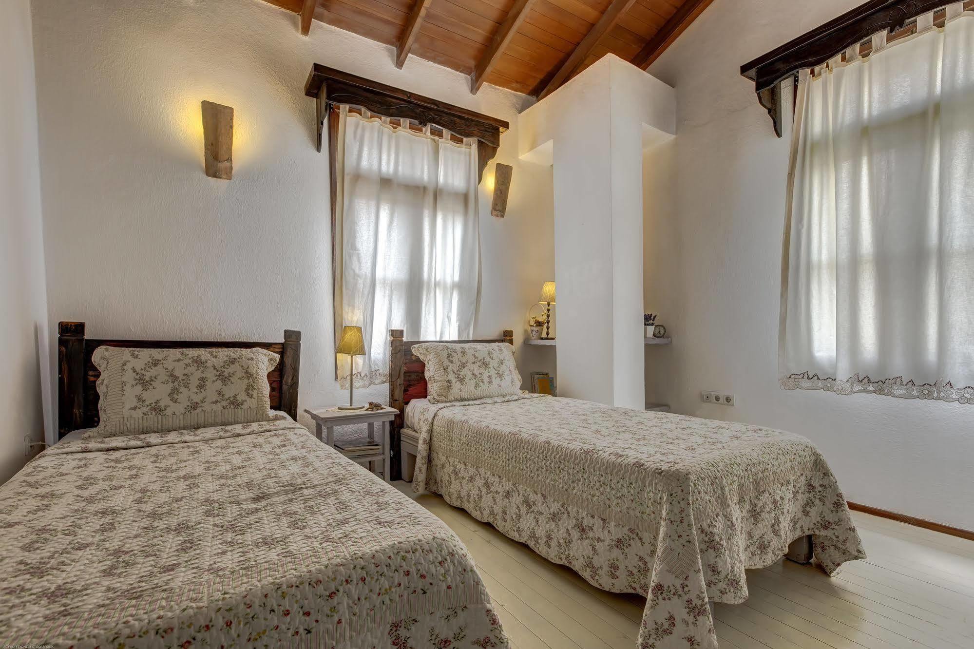 Retro Butik Otel (Adults Only) Cesme Exterior photo